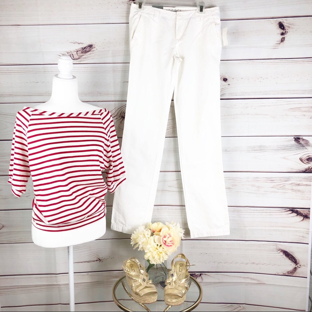 P26 Old navy white slack chinos